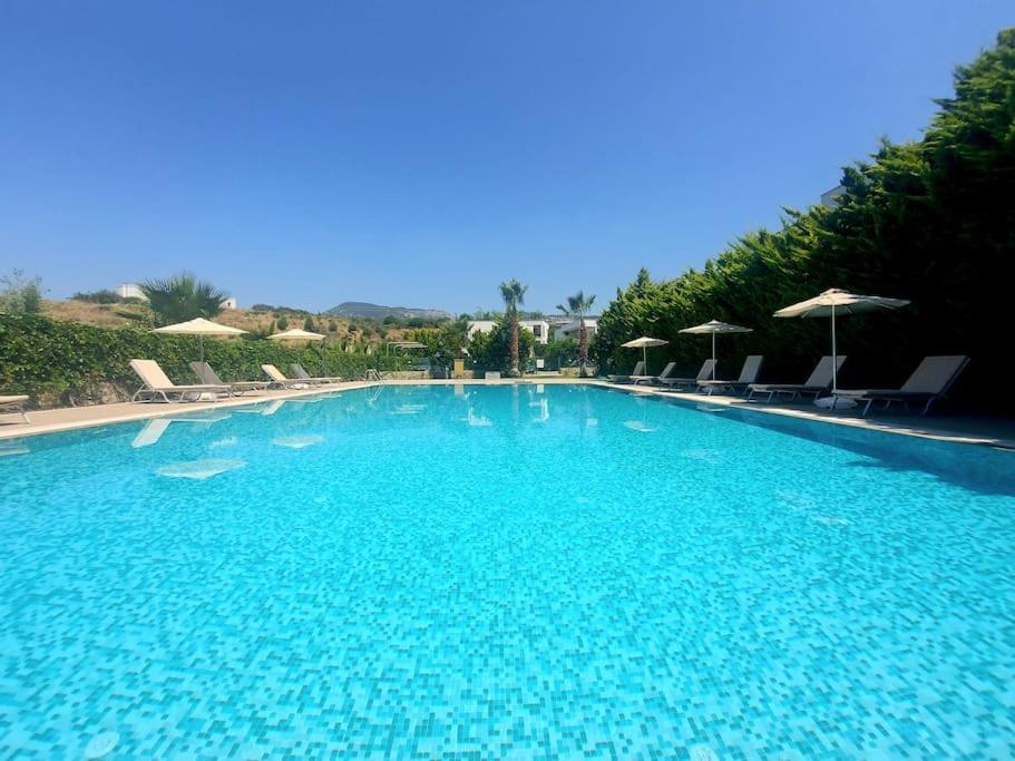Luxurious Apartment In Αλικαρνασσός Εξωτερικό φωτογραφία